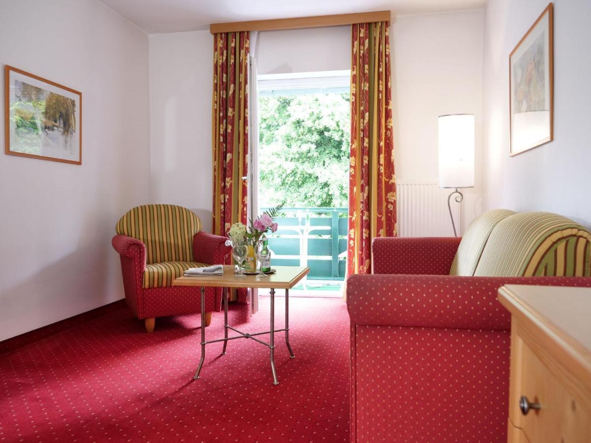 Hotel Garni Christl 바트그리스바흐 외부 사진